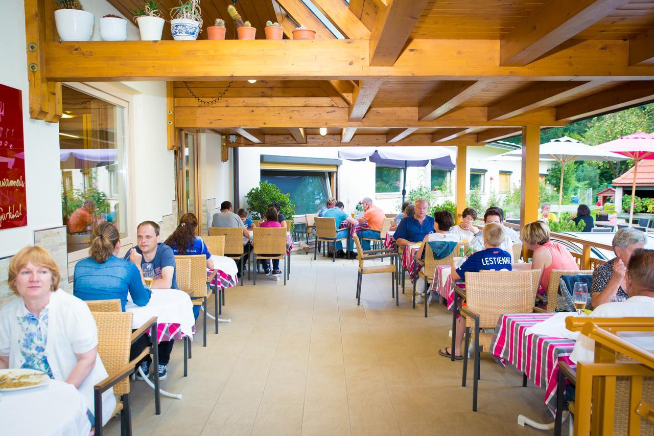 Hotel Restaurant Thadeushof Techelsberg Exterior photo